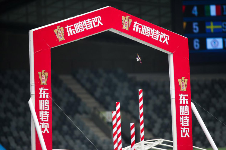 致敬科技!东鹏特饮助力首届世界无人机锦标赛精彩落幕